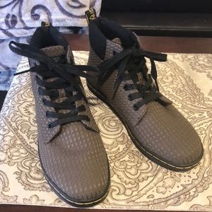 Dr. Martens Maelly boot